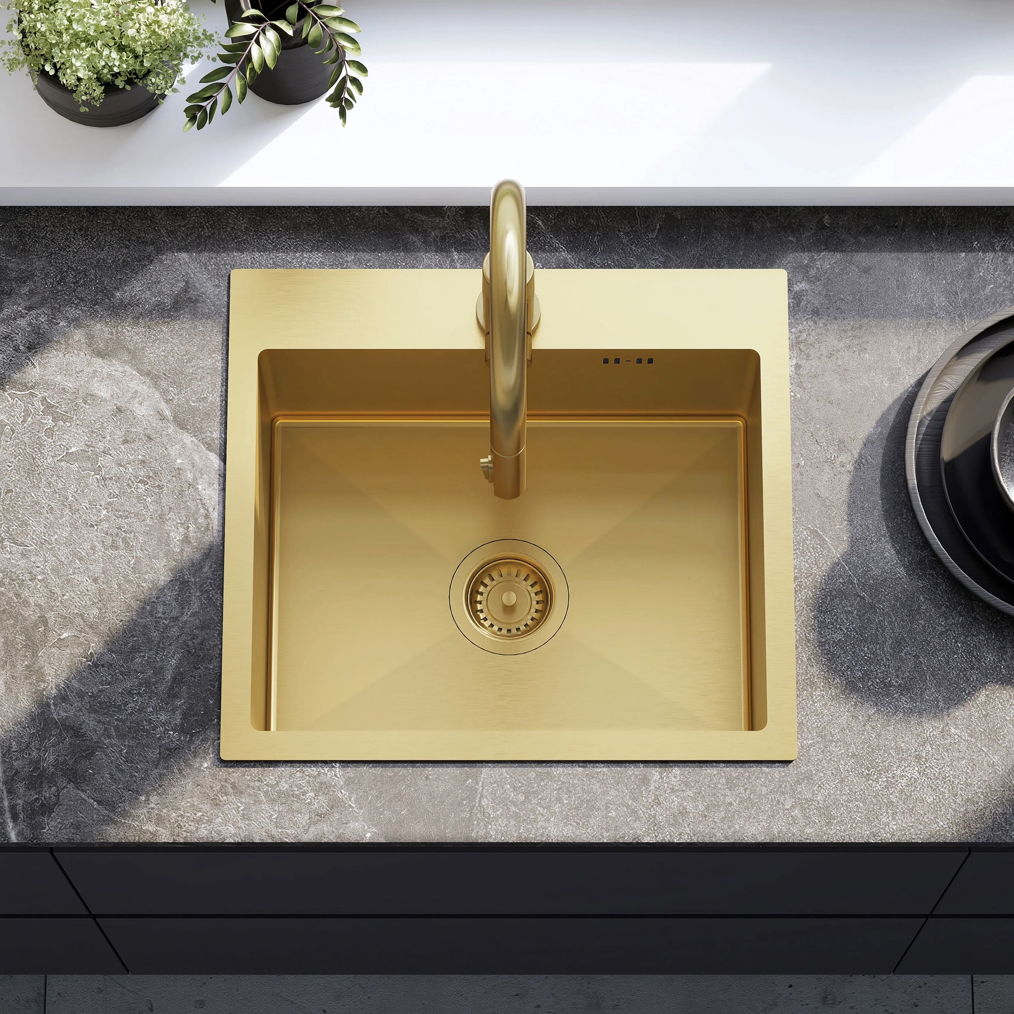 Ocelový dřez Leo 50 BRUSH GOLD bez kuchyňské baterie 4