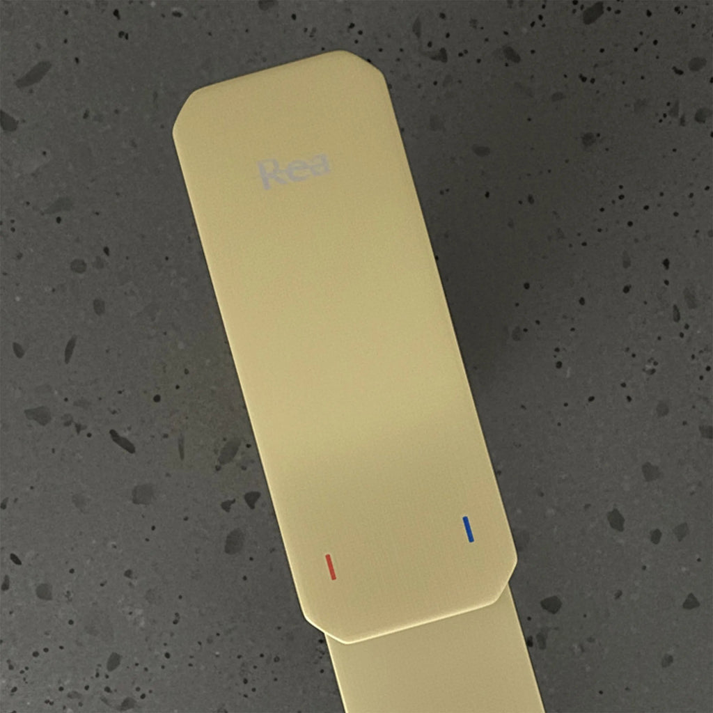 Koupelnová baterie Rea Arlo Brush Gold  2