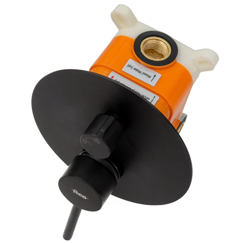 Podomítková sprchová sada Rea Lungo - černá + BOX  4