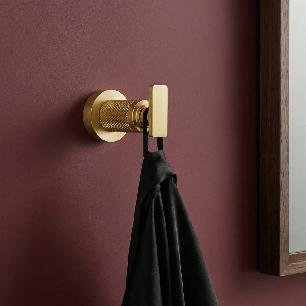 Koupelnový háček 81304 Rivo Brush Gold  3