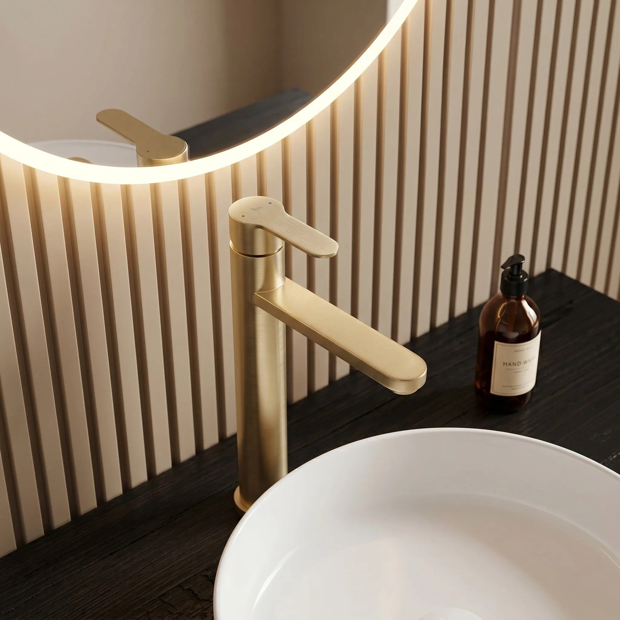 Koupelnová baterie Rea Arcos Brush Gold  4