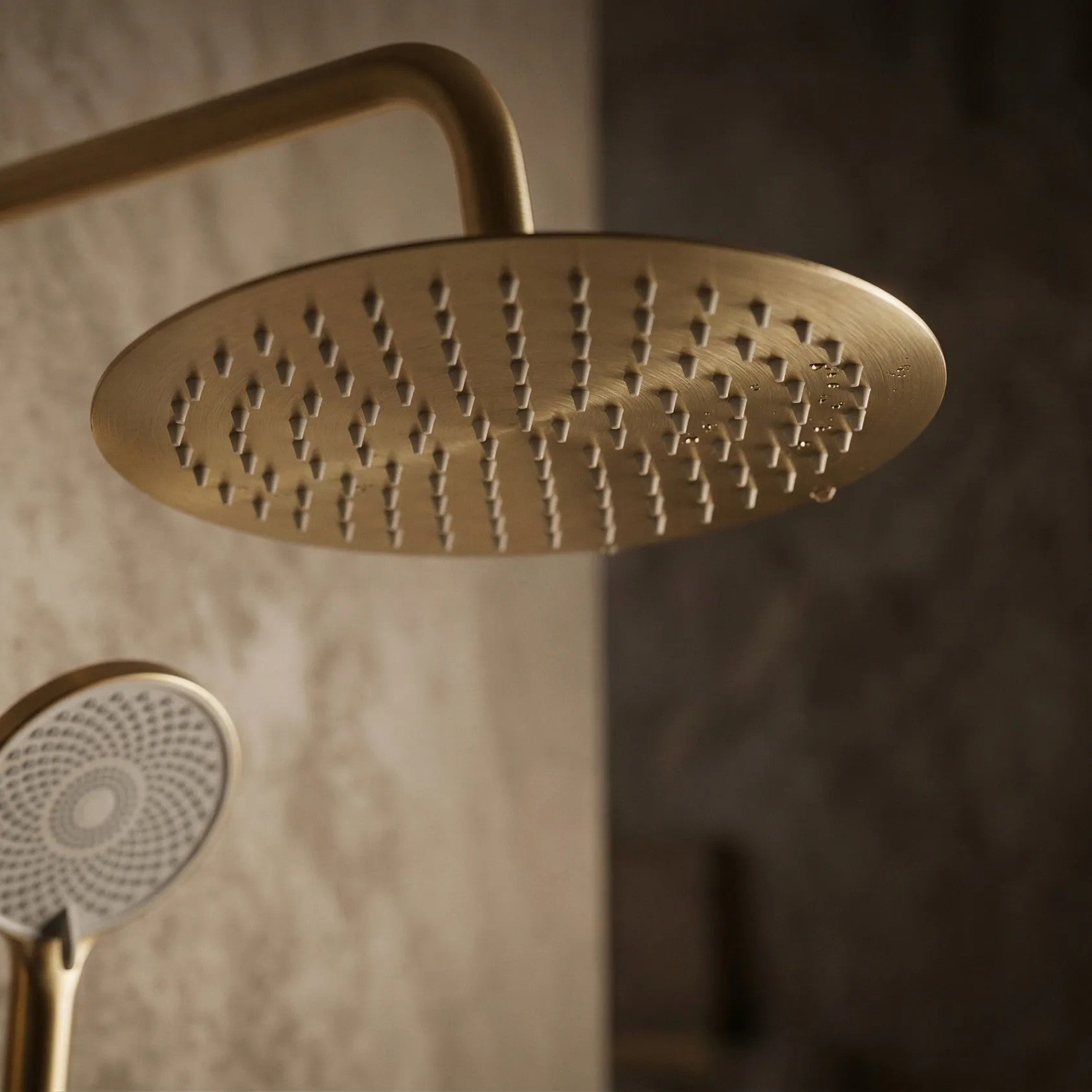 Sprchová sada bez výtoku s termostatem Rea Lungo Gold Brush  4