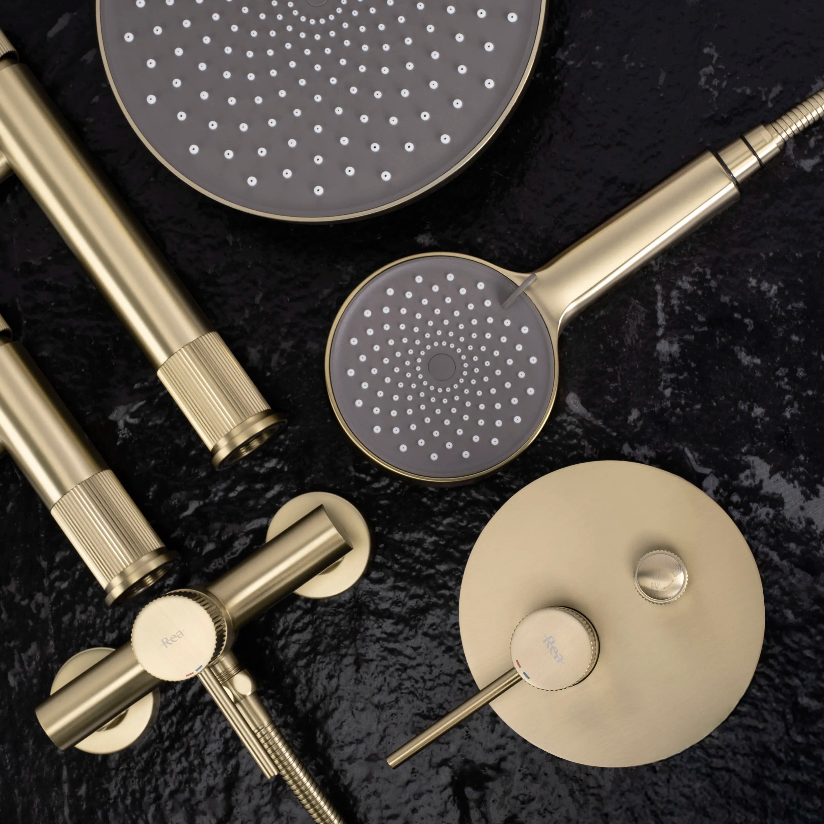 Podomítková sprchová sada Rea Lungo Stripe Gold Brush + BOX  6