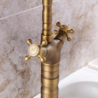 Kuchyňská Umyvadlová baterie Rea Rustico antique gold  3