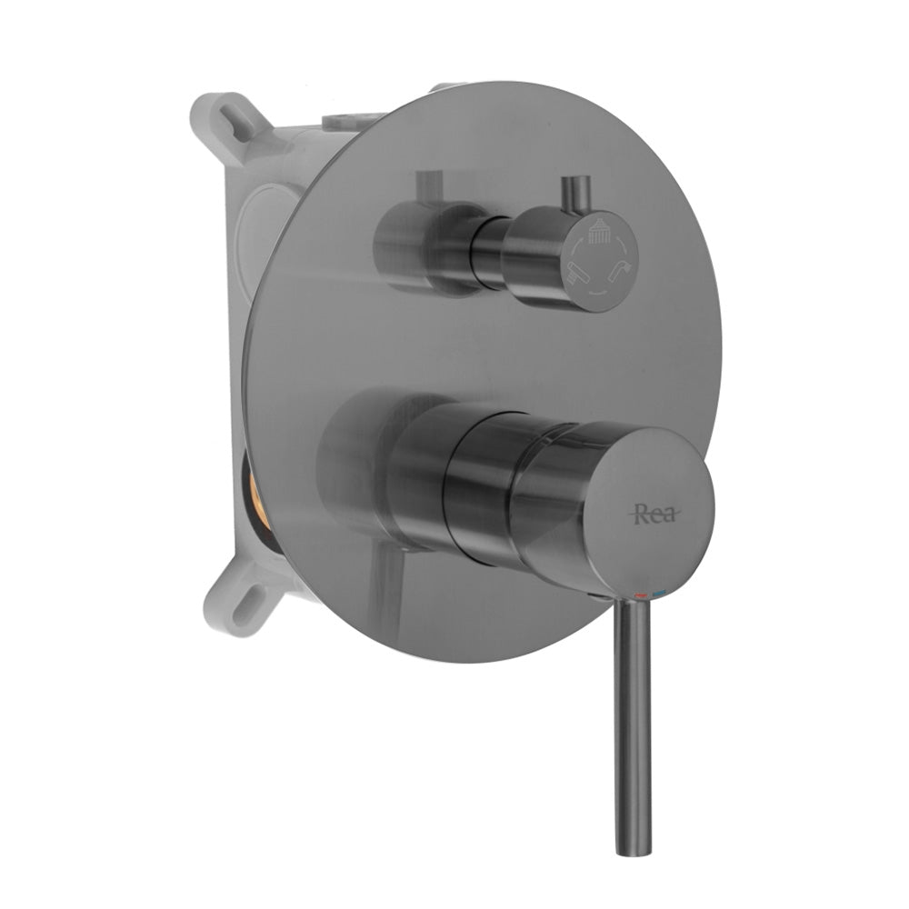 Podomítková vana-sprchová sada Rea Lungo Titan  + BOX  3