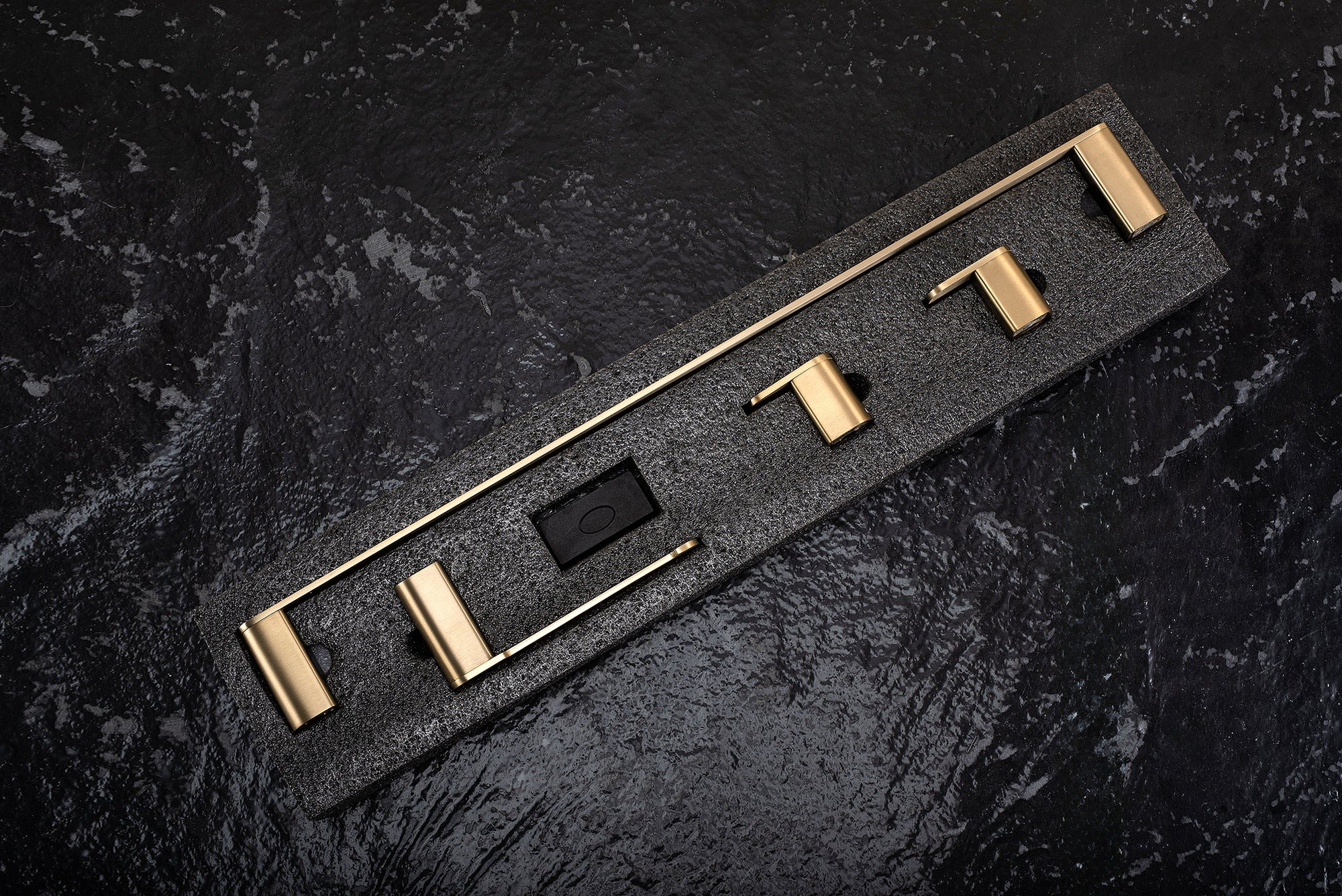 Sada koupelnových doplňků Mati Gold 4 díly  6