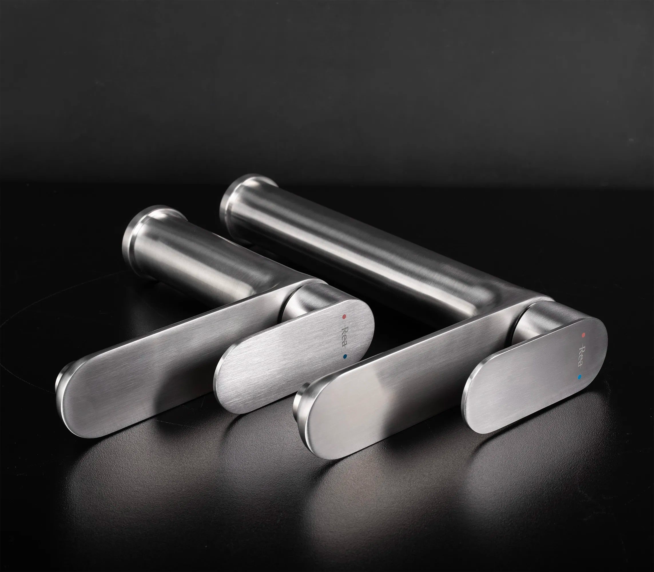 Koupelnová baterie Rea Logan Brush Nickel  9