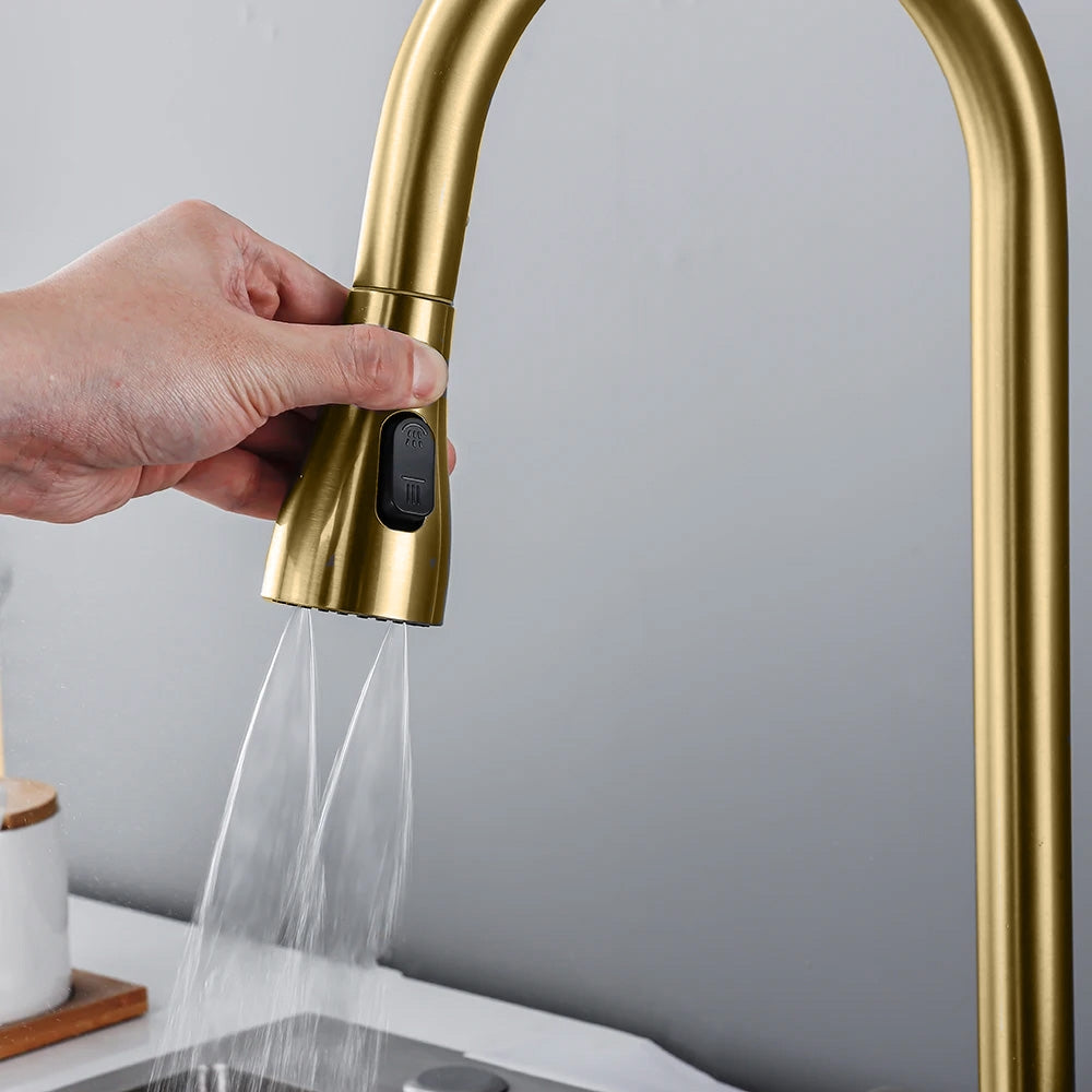 Kuchyňská baterie REA CONOR BRUSH GOLD  4