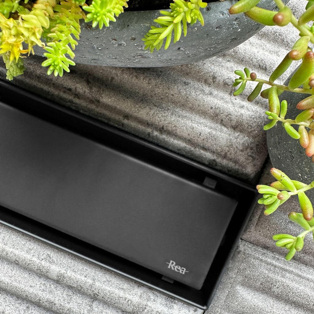 Odpływ Liniowy REA Neox pro Czarny 70  9